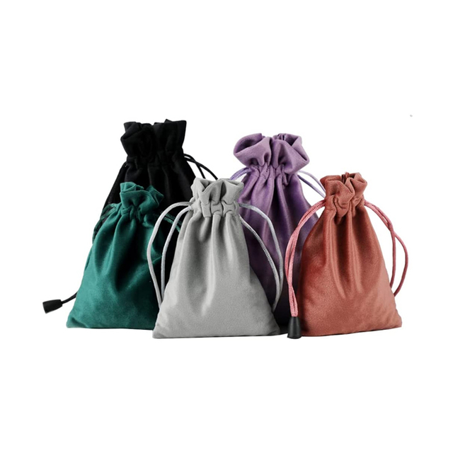 Wholesale Custom Logo Luxury Velvet Drawstring Bag Reusable Jewelry Gift Pouch Packaging for Necklaces Earrings
