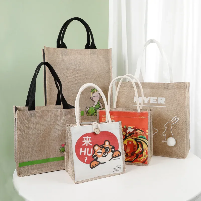 Manufacturer customized hand-held jute bags cotton linen shopping bags hand-painted linen gift bags national fashion coarse linen bags customized